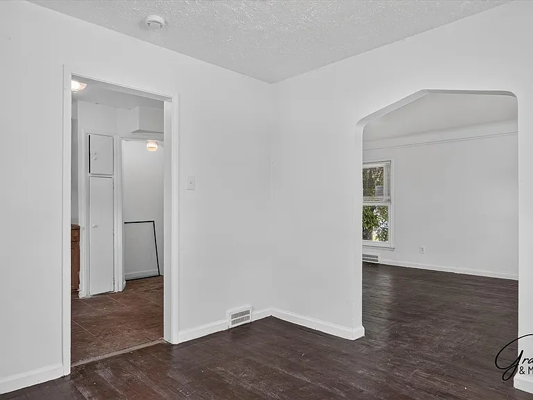 18474 Kelly Rd — Photo 7