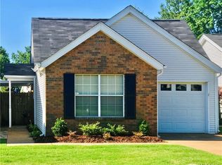 1009 Windsong Dr, Northport, AL 35476