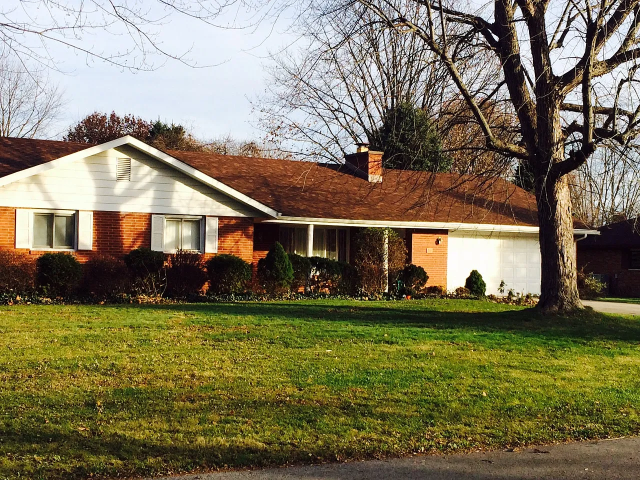 312 N Bayberry Ln photo 1