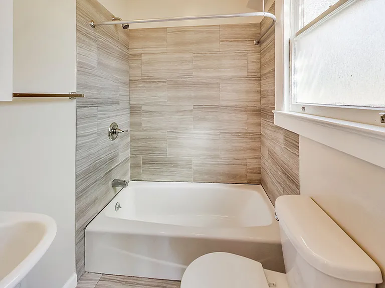 635 Ellis — Photo 16