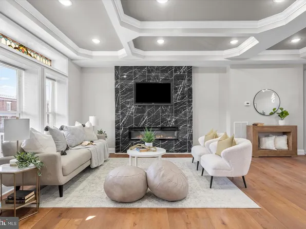 2406 Arunah Ave, Baltimore, MD 21216