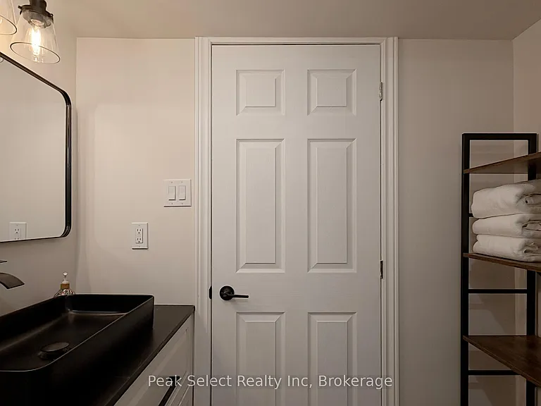 20 Water St S #21 — Photo 13