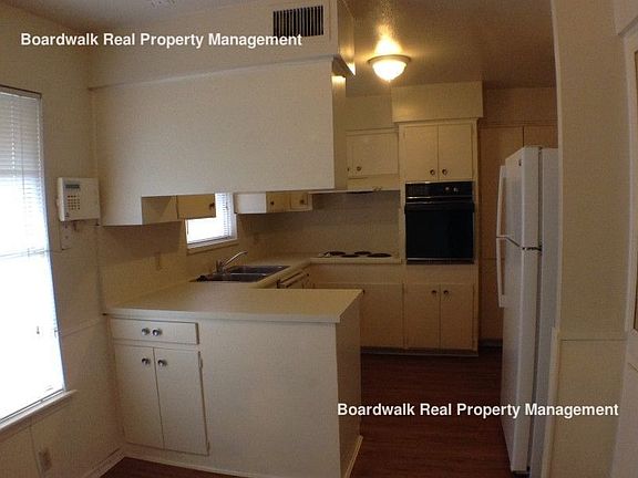5th image of 3728 Colony Dr