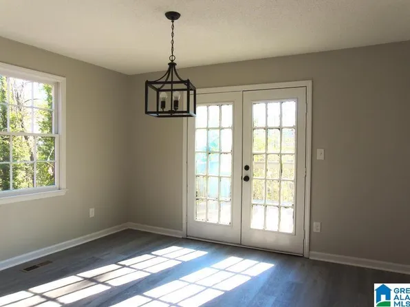 1645 Faircrest Dr, Hueytown, AL 35023