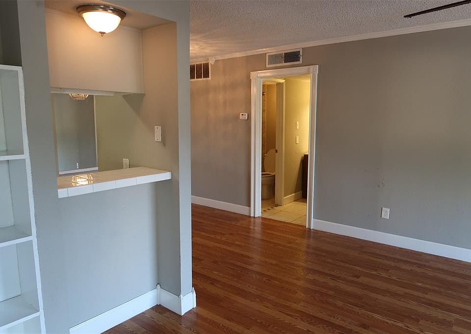 1st image of 1516 Bay Area Blvd APT F14