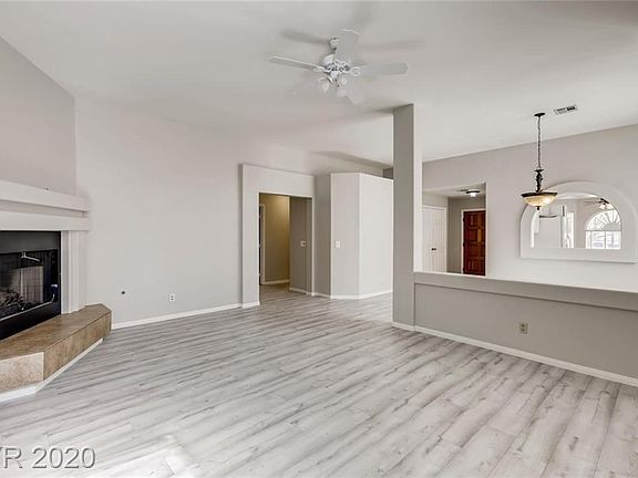 4th image of 8233 Bermuda Beach Dr
