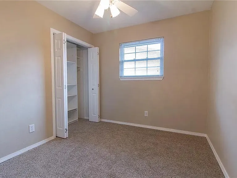 510 Crosby Blvd — Photo 11