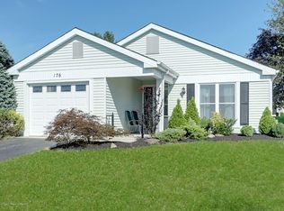 176 Buckingham Dr, Manchester, NJ