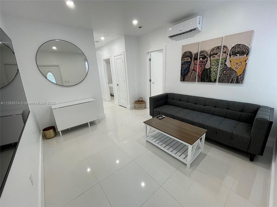 1st image of 733 Michigan Ave #3