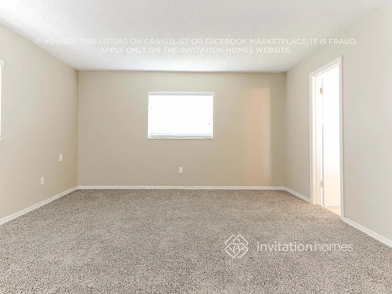 22187 SW 58th Ave — Photo 11