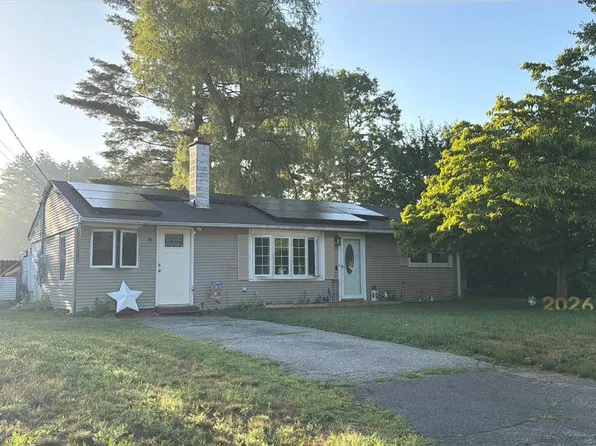 117 Corcoran Blvd, Springfield, MA 01118