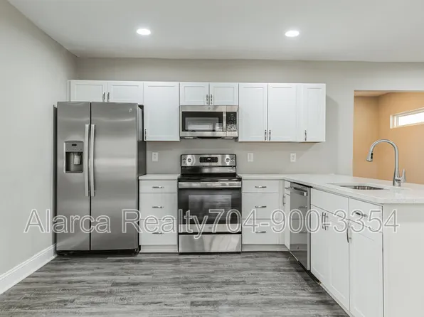 1219 Skyview Rd, Charlotte, NC 28208