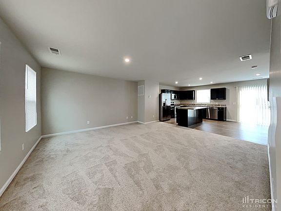4th image of 120 Portchester Ln