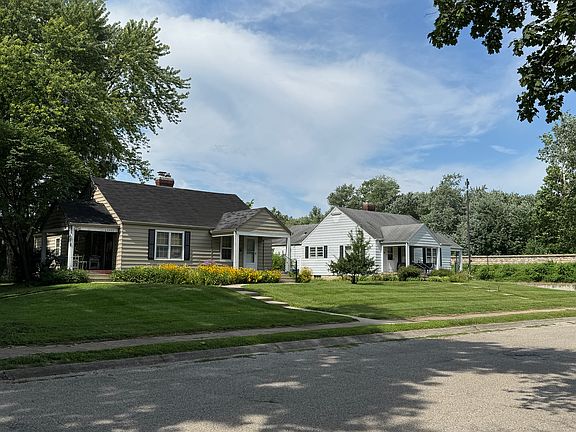 3rd image of 6604 N Park Ave
