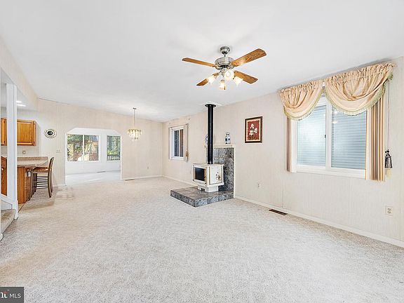 5th image of 29 Pinehurst Rd