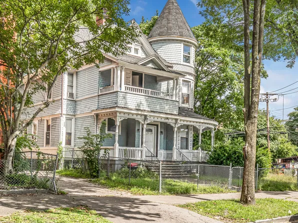 1258 Park Avenue, Bridgeport, CT 06604