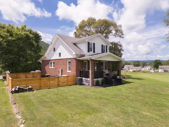 106 Woody Way, Daleville, VA 24083