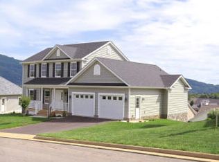 5620 Sullivan Ln, Roanoke, VA 24012