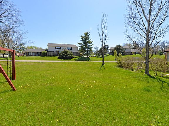 3rd image of 4191 Birnam Dr