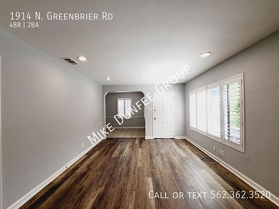 5th image of 1914 N Greenbrier Rd