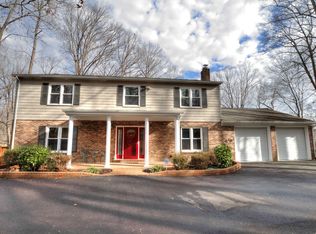 7305 Beechwood Dr, Springfield, VA 22153