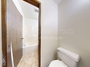 13325 SW 17th St, Beaverton, OR 97008