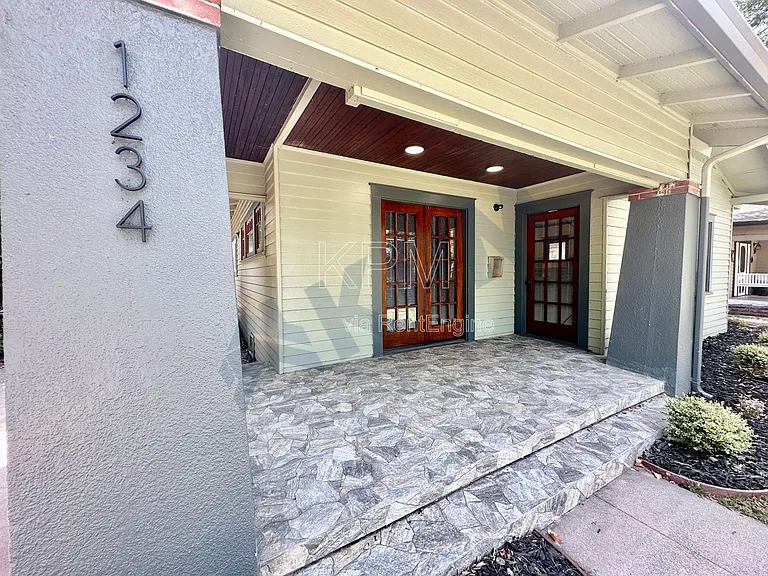 1234 W Harding Way — Photo 3
