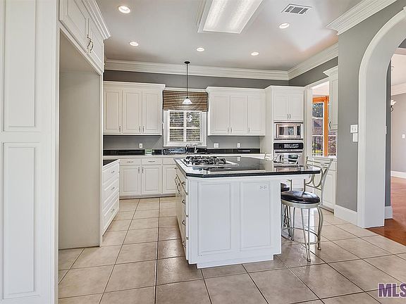 5th image of 19606 River Breeze Dr