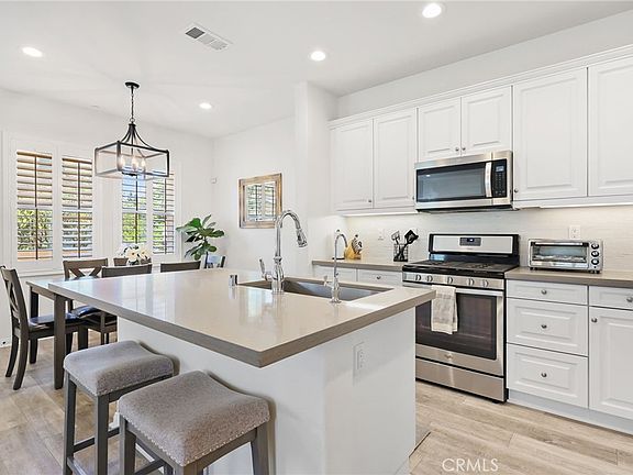 4th image of 371 Adalina Ln