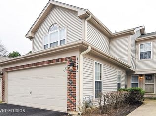 1245 Coldspring Rd, Elgin, IL 60120