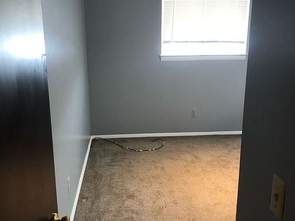 5th image of 3862 Bauer Dr