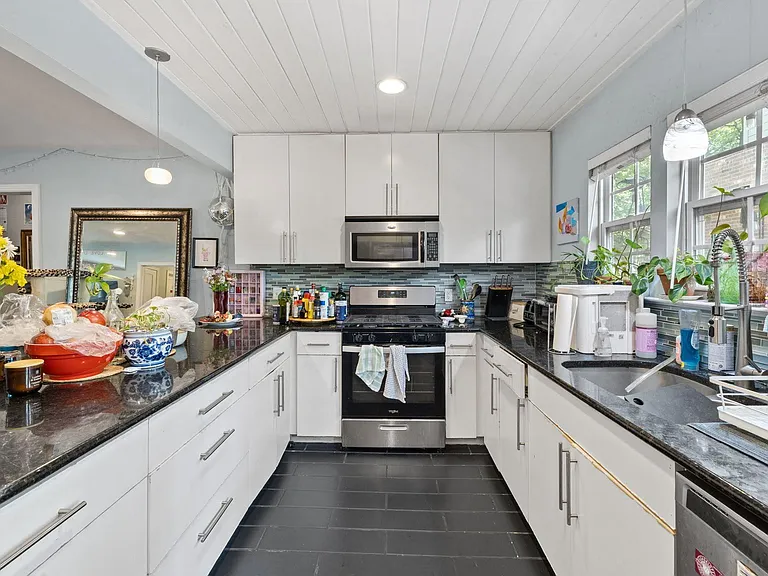 3801 Avenue G #A — Photo 4