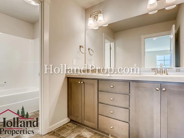 6780 SE Yamsay Ln — Photo 20