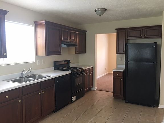 3rd image of 6384 Alford Cir