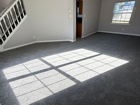 5th image of 78 Cedarbrook Ln