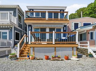 75 W Shore Rd UNIT 4, Port Washington, NY 11050