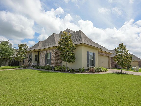 2nd image of 110 Brook Field Dr