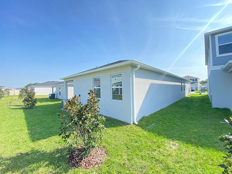 2743 Meadow Stream Way — Photo 4