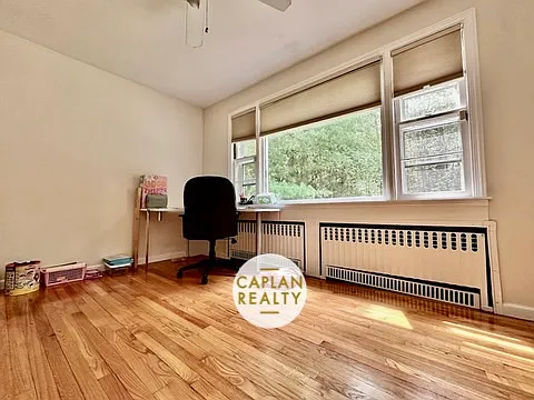 88 Curtis Dr — Photo 11