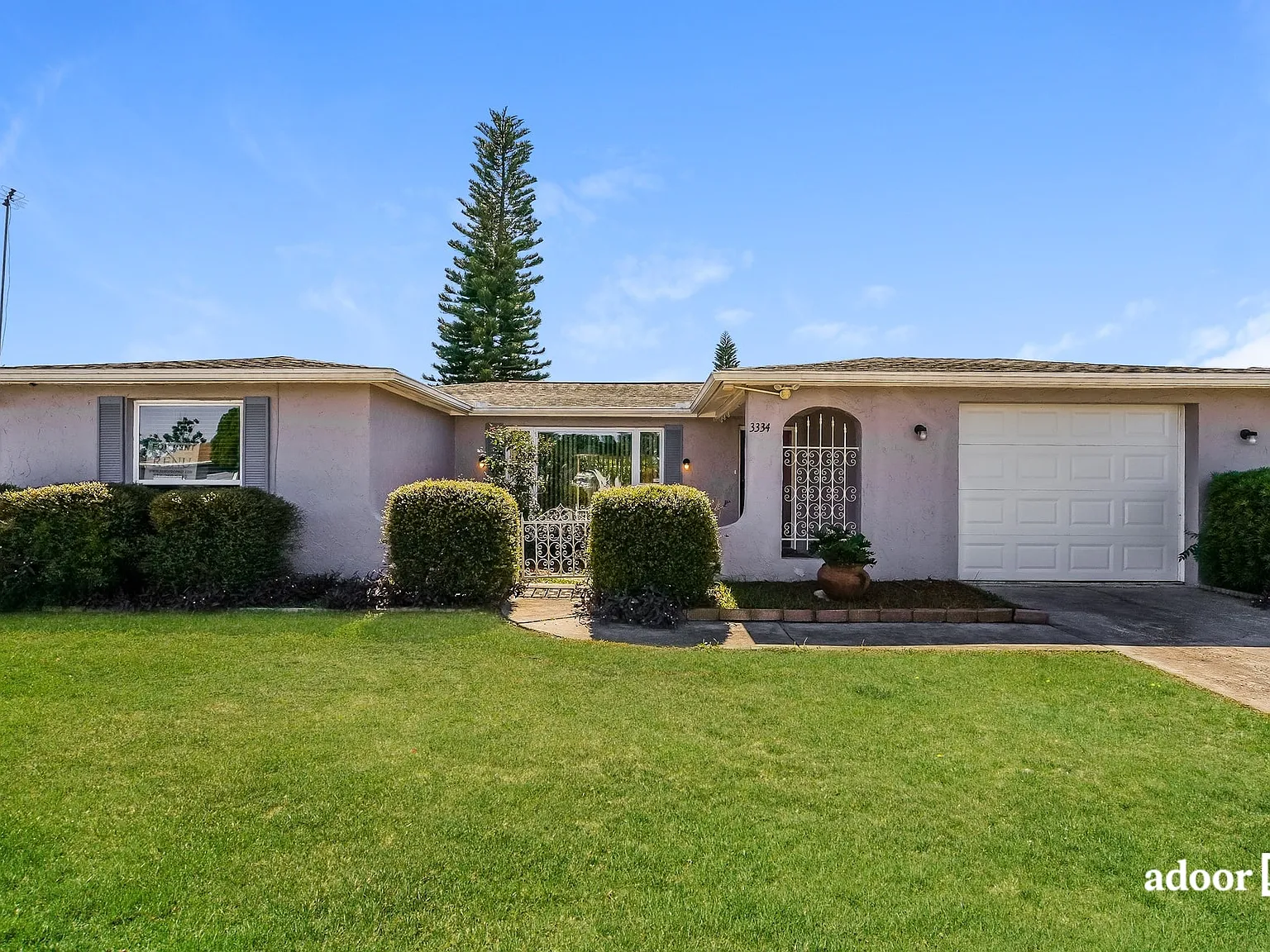 3 bed, 2.0 bath, 1697 sqft, $1,845 — Photo 1