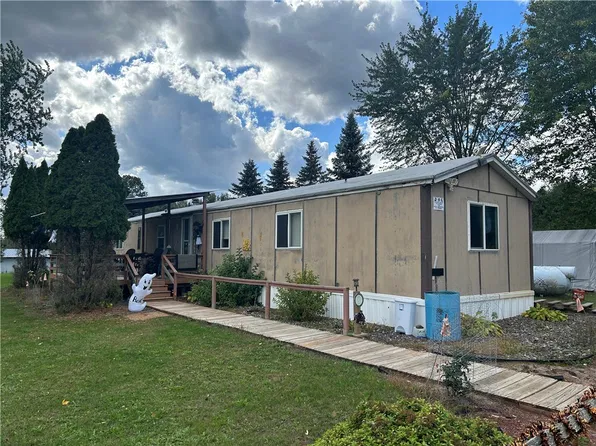 860 Lincoln Avenue, Amery, WI 54001