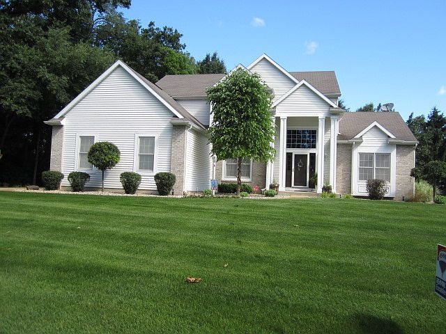 1st image of 53478 Pine Brook Dr
