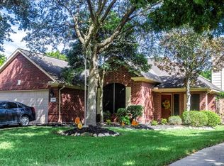 2010 Misty Falls Ln, Richmond, TX 77406