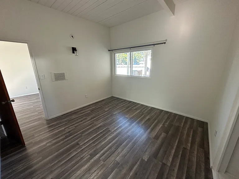 1616 E Sycamore Ave #12 — Photo 9