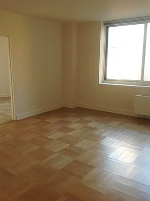 Rented by Windsor Property Management | media 32