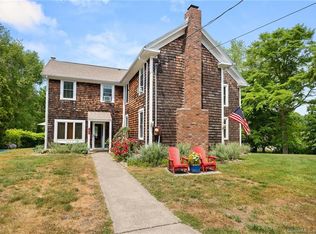 137 Black Point Rd E, Niantic, CT 06357