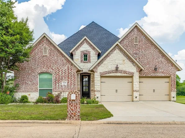 1602 Mai Ave, Desoto, TX 75115