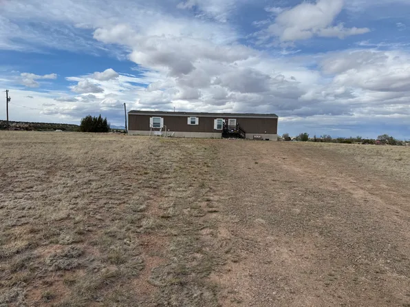 11 Silver Maple Ave, Moriarty, NM 87035