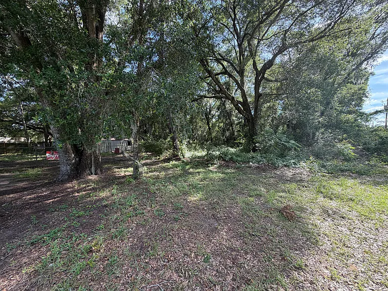 3920 E Allendale St — Photo 4