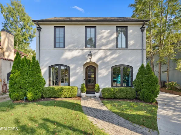 3827 Keowee Ave, Knoxville, TN 37919